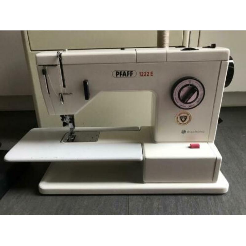 Pfaff 1222e naaimachine