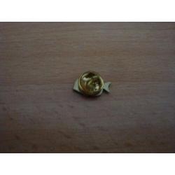 Verschillende pins BTS, NRE, RTL, Vision e.a ook los te koop