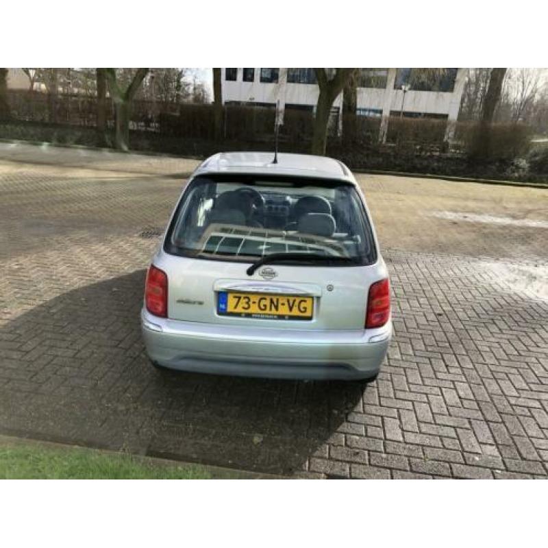 Nissan Micra 1.4 3D N-cvt 2001 Grijs