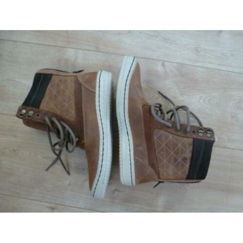 BJORN BORG sneakers halfhoog BONT 40 - gratis verzenD **weg*