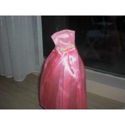 barbie gala jurken €1 per stuk