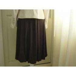 Tricot Rok Maat:L KIeur: bruin