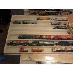Modelvrachtauto diverse soorten 76 stuks