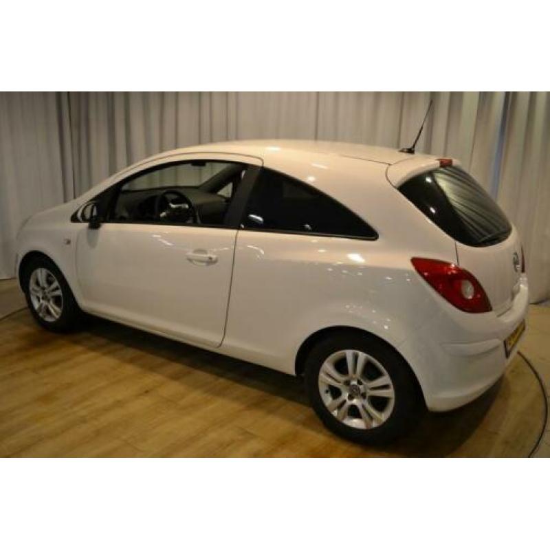 Opel Corsa COSMO 3Drs 1.3 CDTI Airco/Navigatie/Lichtmetalenv