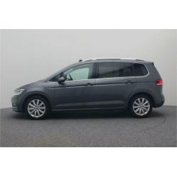 Volkswagen Touran 7 pers. 1.5 TSI 150PK DSG Highline | Navig