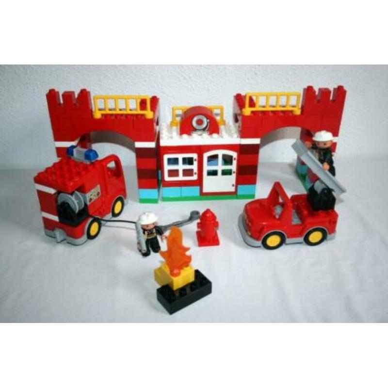 Duplo Brandweerkazerne 10593 compleet in doos