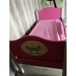 Meegroei bed