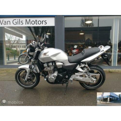 Honda Tour CB 1300 Naked bike 2005 zeer nette motor.