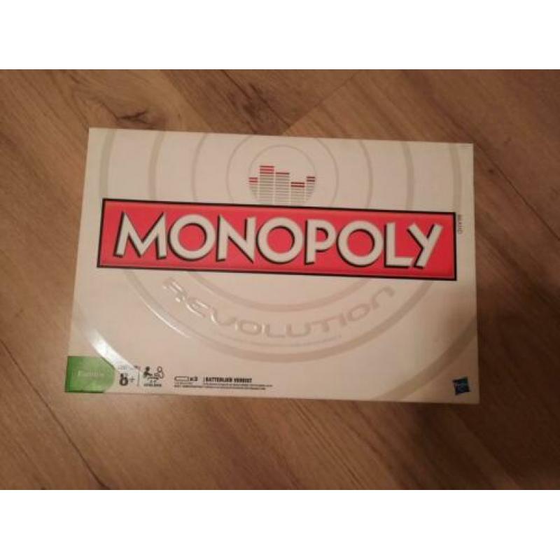 Monopoly Revolution