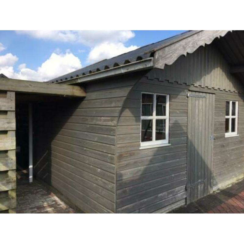 Tuinhuisje