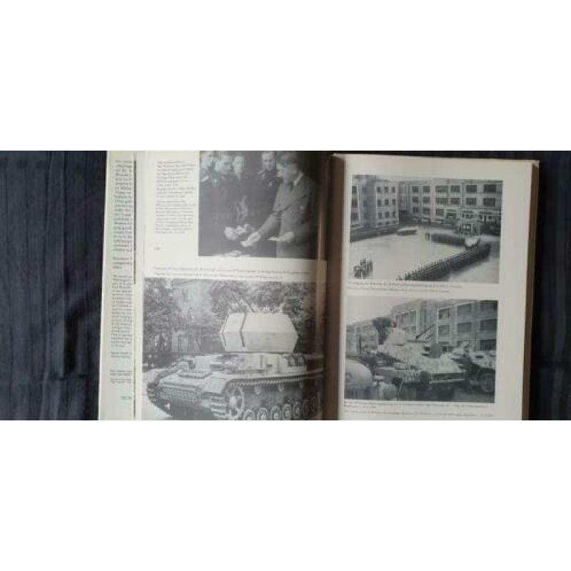 Boek/naslagwerk 12 SS Panzer Division Hitler Jugend