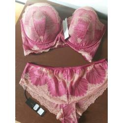 ultraviolet BH 90E slip mt L nieuw