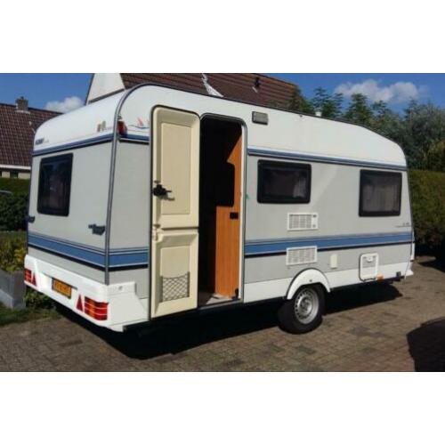 Caravan Hobby de Luxe inclusief voortent