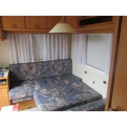 Caravan Hobby de Luxe inclusief voortent