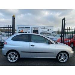SEAT Ibiza 1.4-16V Stella