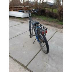 Jongens fiets Loeki