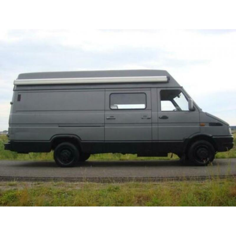 Iveco 30-8.1 CAMPER / KAMPEERWAGEN ! RUIMTERIJK !