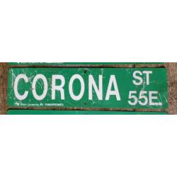 Corona straatnaambordjes