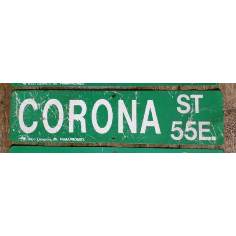 Corona straatnaambordjes