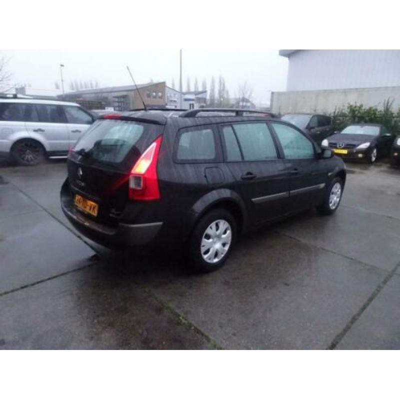 Renault Mégane Grand Tour 1.4-16V Expression (bj 2006)