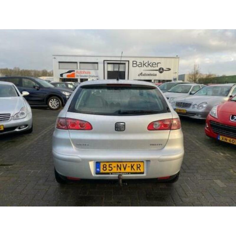 SEAT Ibiza 1.4-16V Stella