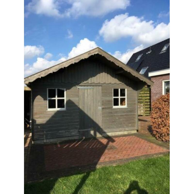 Tuinhuisje