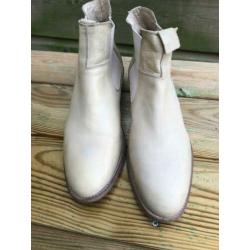 WALK IN THE PARK creme leren enkellaarzen maat 42