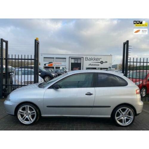 SEAT Ibiza 1.4-16V Stella