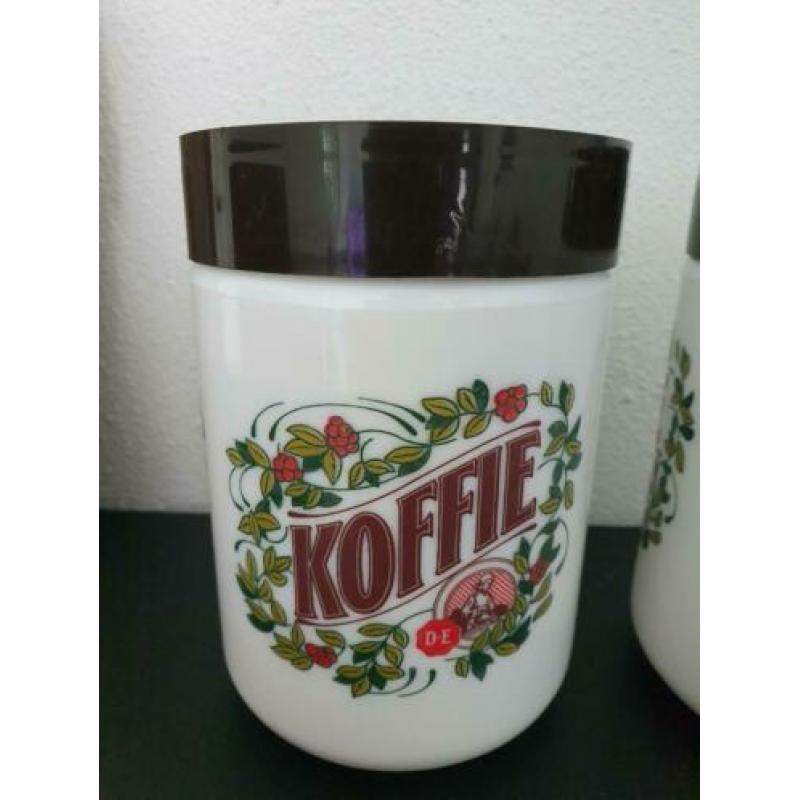 Set van 3 Antieke porseleinen Douwe Egberts bewaarpotten €15