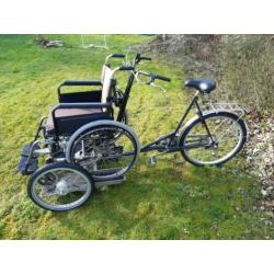 Rolstoelfiets, rolstoel op fiets
