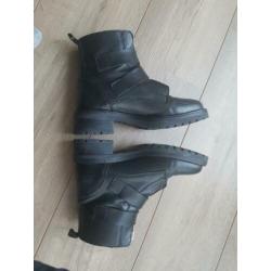 Stoere bikerboots van Manfield, maat 37.