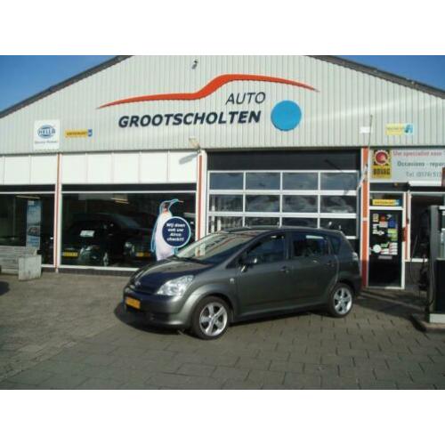 TOYOTA Corolla Verso 1.6 VVT-I 5P Terra AIRCO Lees de advert