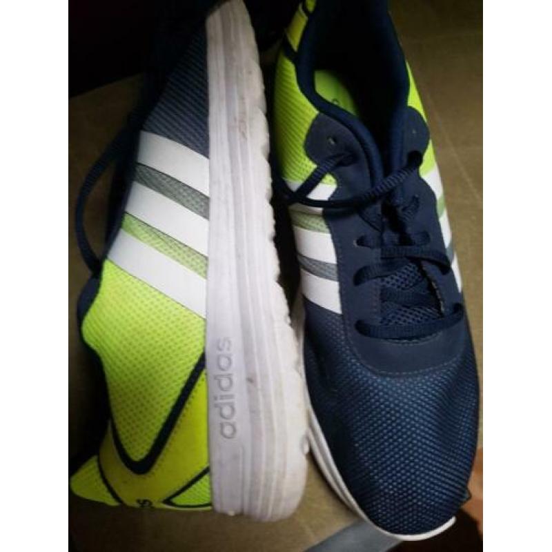 Adidas neo 41 1/3