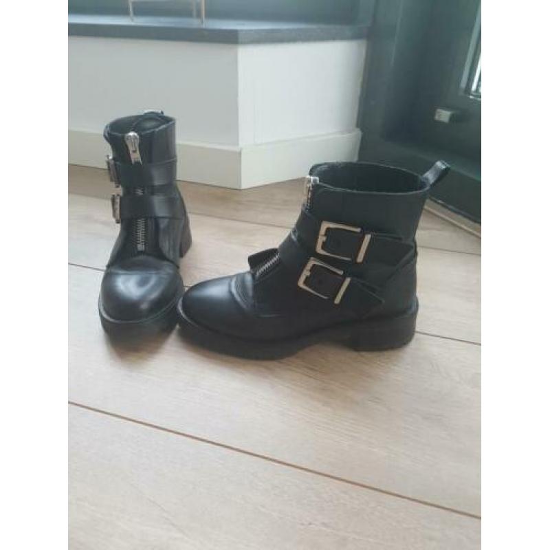 Stoere bikerboots van Manfield, maat 37.