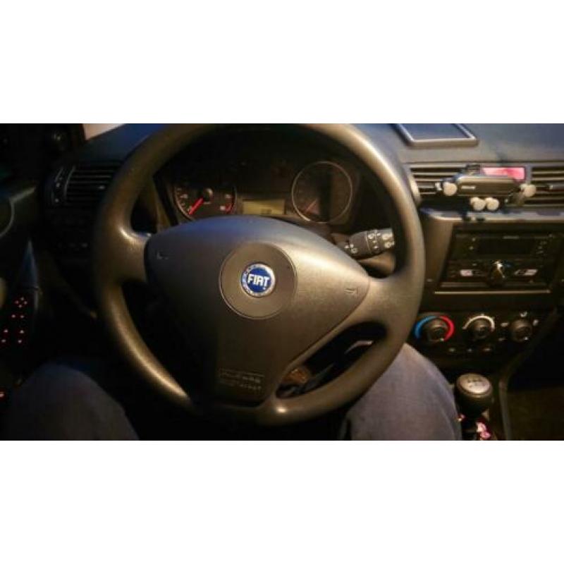 Fiat Stilo 1.6 uit 2004 met storing