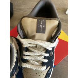 Nike Dunk low Travis scott Size 10