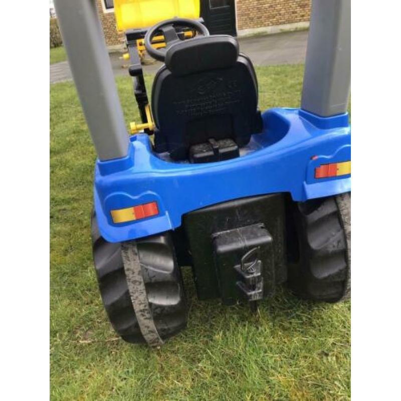 New Holland traptrekker met frontlader