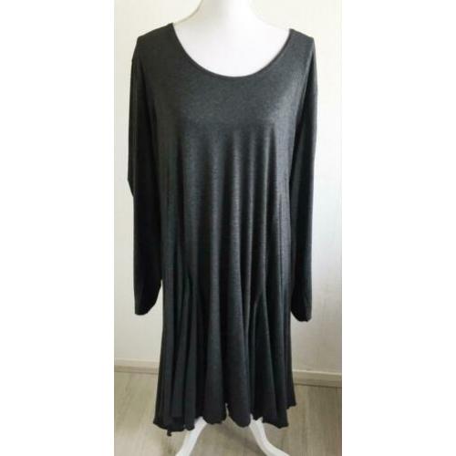 Leuke jurk van Twister 52/54