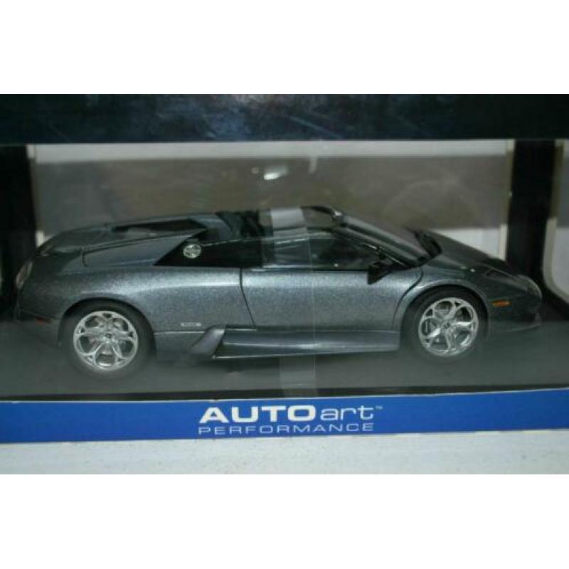 Autoart Lamborghini Roadster 1/18 74569 nieuw in doos Lambo