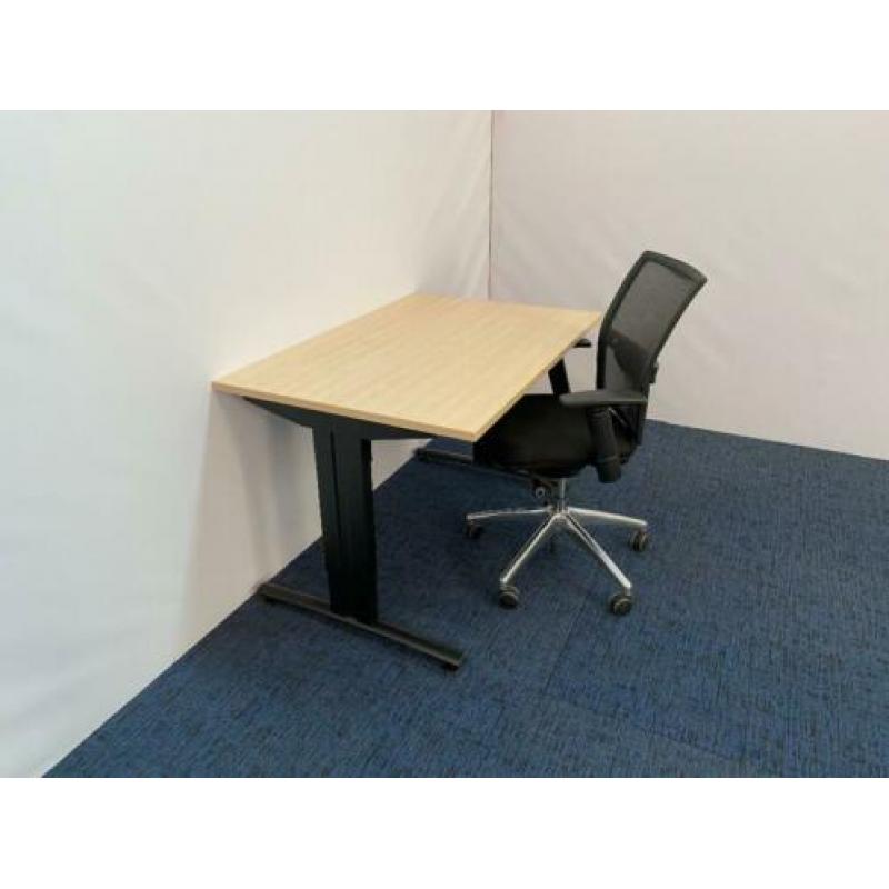 44 x Bureau + bureaustoel, thuiswerkplek, scherp geprijsd!
