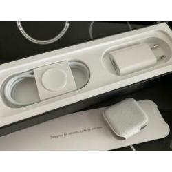 Apple Watch Series 4 Nike 44 Silver ALLEEN HORLOGE PRIJS