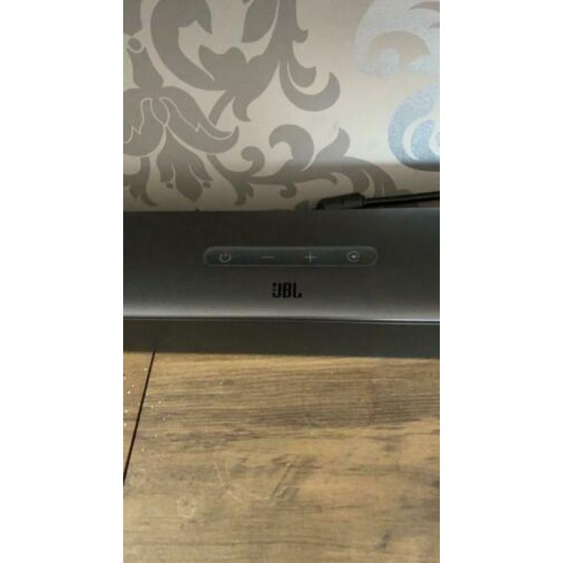 Jbl soundbar 2.1 bass boosted
