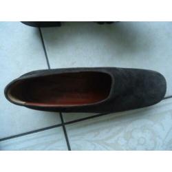 Lage suede instappers van Andrea Caffe maat 38,5