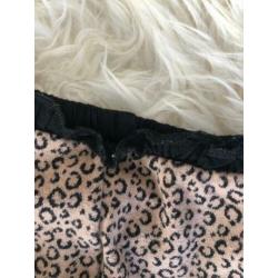 Zara - Tijger/leopard broekje maat 68