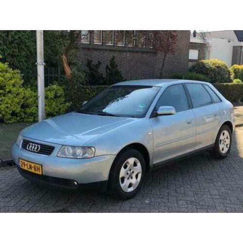 Audi A3 1.6 Ambiente sportback 2003 5-deurs! Airco! Cruise c