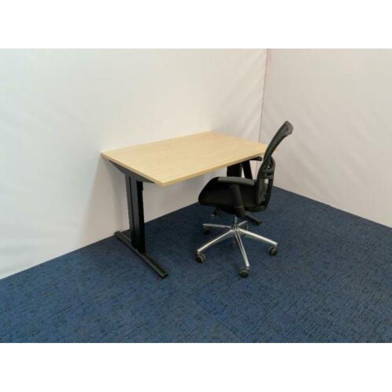 44 x Bureau + bureaustoel, thuiswerkplek, scherp geprijsd!