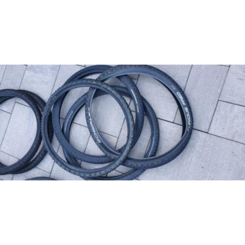11 stuks ATB 26 inch banden en zak 26 inch binnenbanden