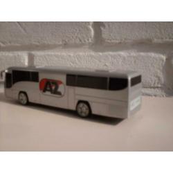 Keurige spelersbus AZ schaal 1:64