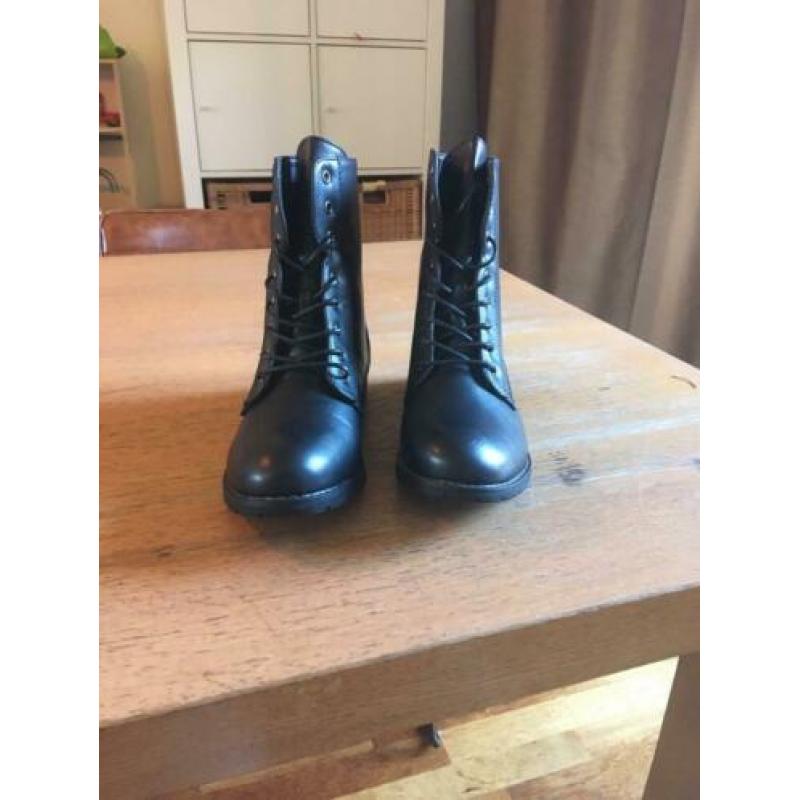 Kayla schoenen