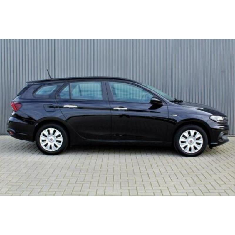 Fiat Tipo Stationwagon 1.4 T-Jet 16v Business NAVI PDC 36000